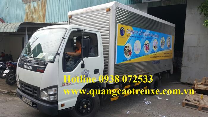dán quảng cáo trên xe tải