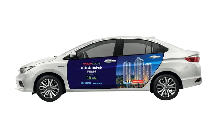 quảng cáo trên xe ô tô tại hcm 2018